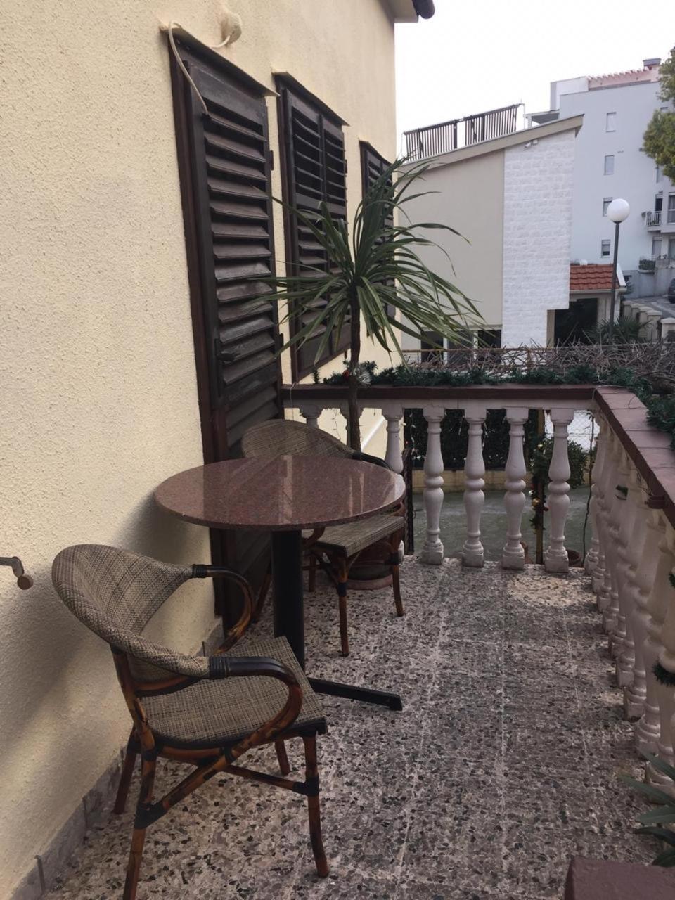 Casa Sergio Budva Rooms & Apartments Exterior photo